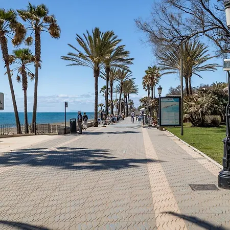 Apartment De 2 En Bahia De Alcantara Marbella
